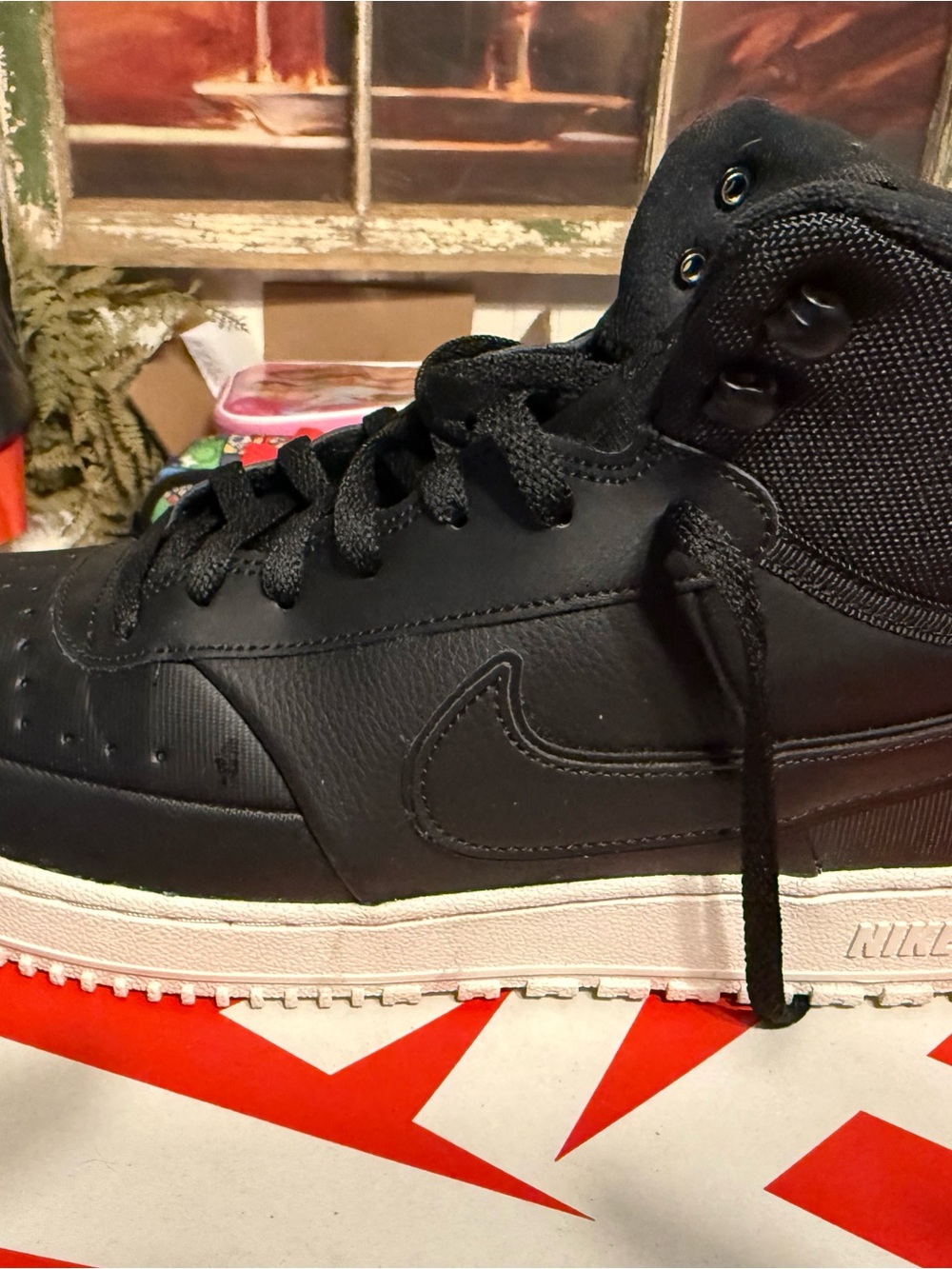 Nike Court Vision Mid WNTR Size 14